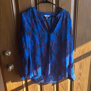 Cabi Blue Leaf Print Blouse